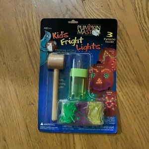 Pumpkin decorating kit